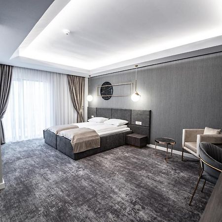 Caprice Complex Ξενοδοχείο Μπακάου Εξωτερικό φωτογραφία
