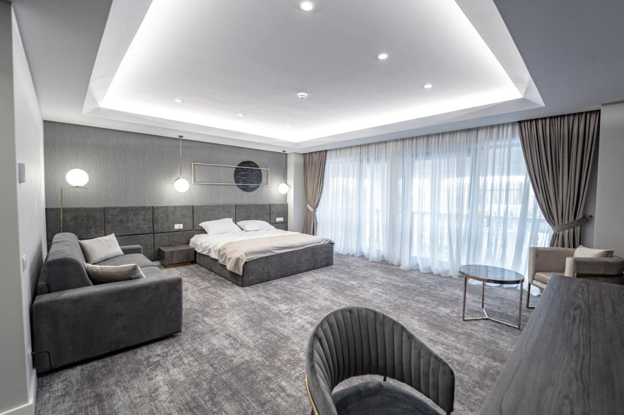 Caprice Complex Ξενοδοχείο Μπακάου Εξωτερικό φωτογραφία