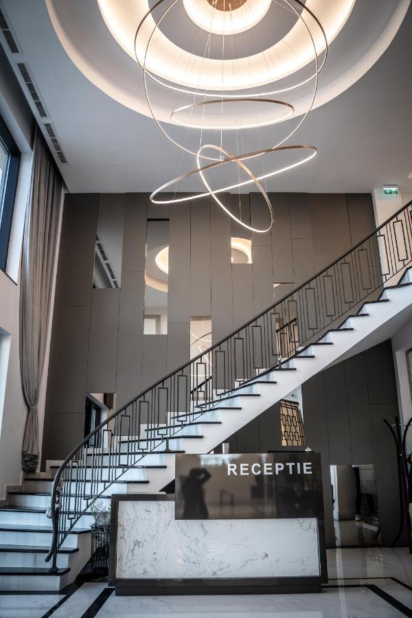 Caprice Complex Ξενοδοχείο Μπακάου Εξωτερικό φωτογραφία